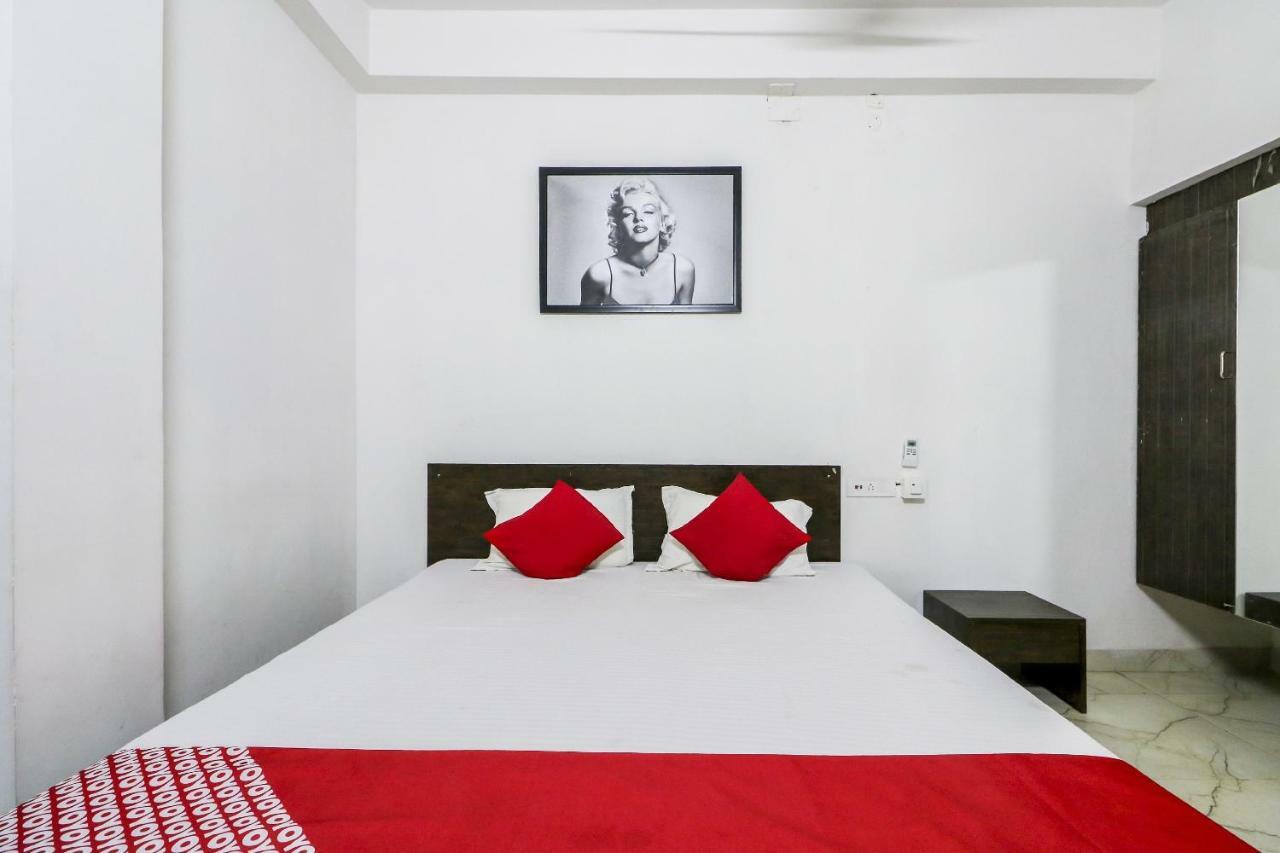 Oyo 30698 Hari Om Guest House Jādabpur Exterior photo